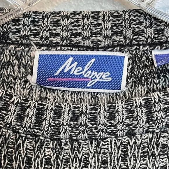 Vintage geometric wool blend knit sweater by Melange. 
Size: XL - Picture 3 of 8